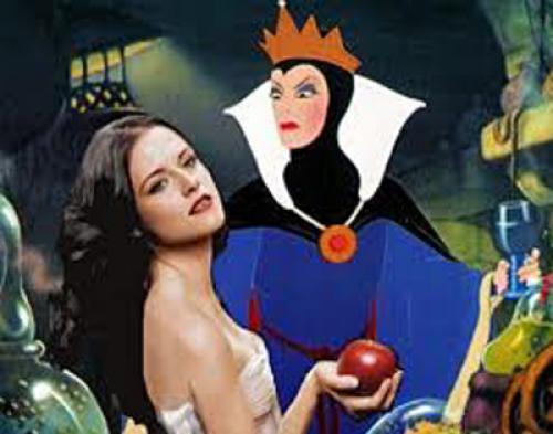 Melirik Akting Kristen Stewart di Film Snow White